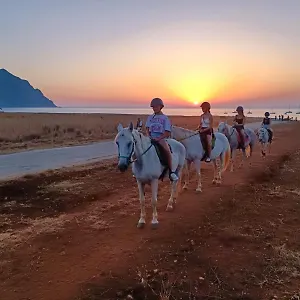 L'oasi Pineta Sul Mare Custonaci